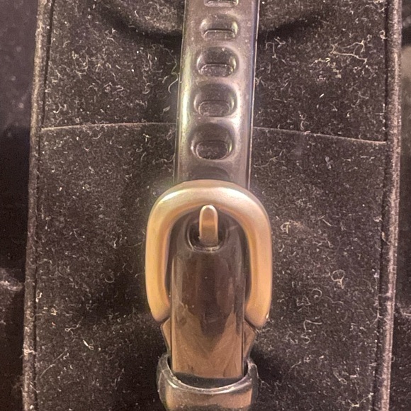 Women’s sport NIKE watch #WR0102 with rubber sports band and polished case - Picture 4 of 5